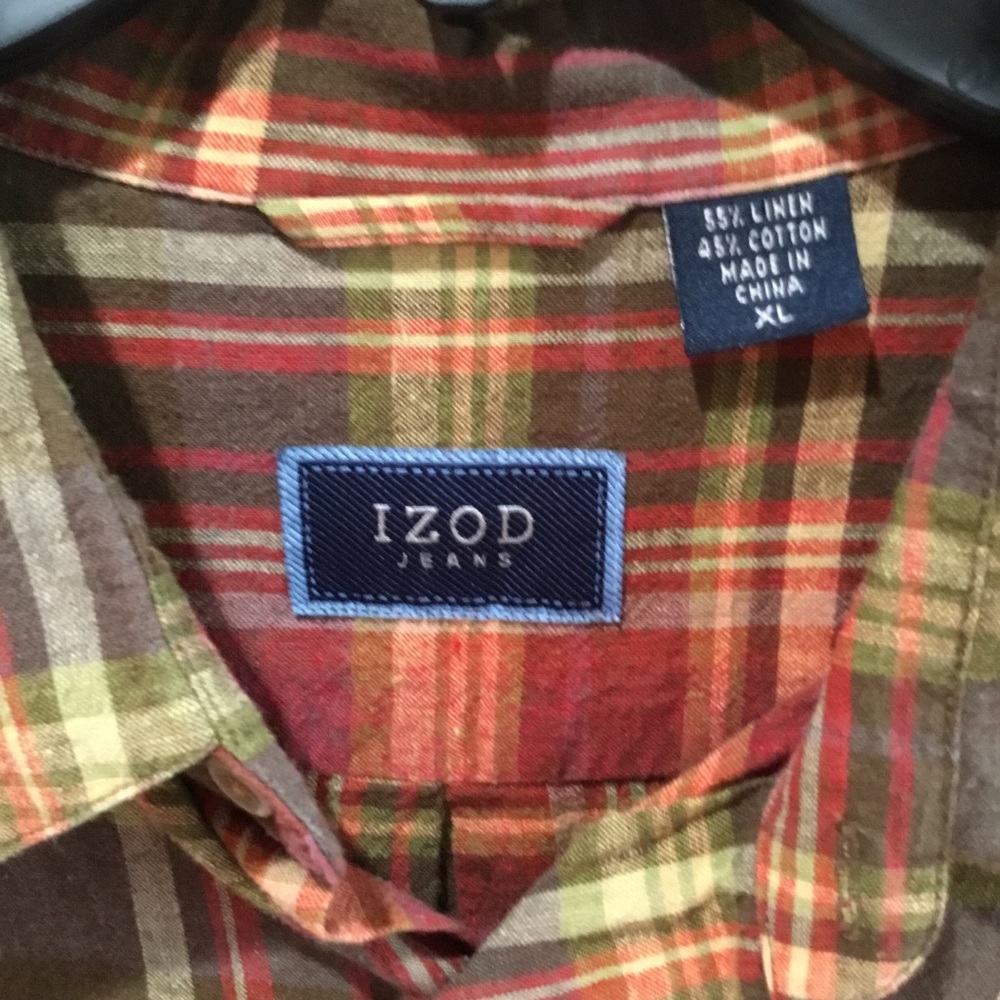 Men’s button up - Picture 2 of 3